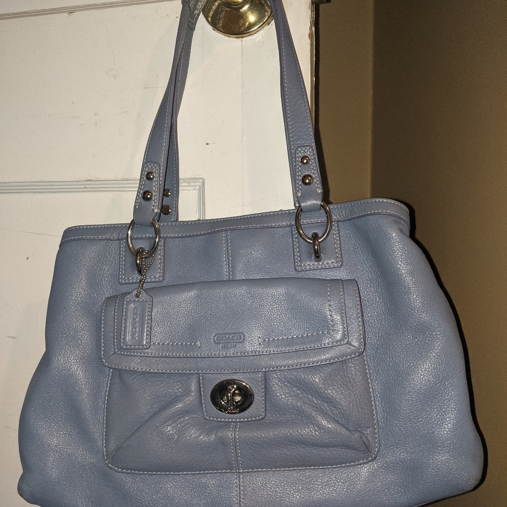 *Re-Posh* COACH small tote EUC